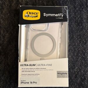 OtterBox Symmetry Clear Case for iPhone 16 Pro